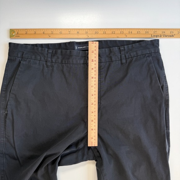 EVERLANE Uniform The Performance Chino Pant Mens 35x32 Slim Navy Blue Classic - Picture 7 of 10